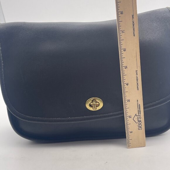 Vintage Coach Women’s Black Bag City F5M-9790 USA Crossbody Shoulder Turn Lock - Picture 14 of 16
